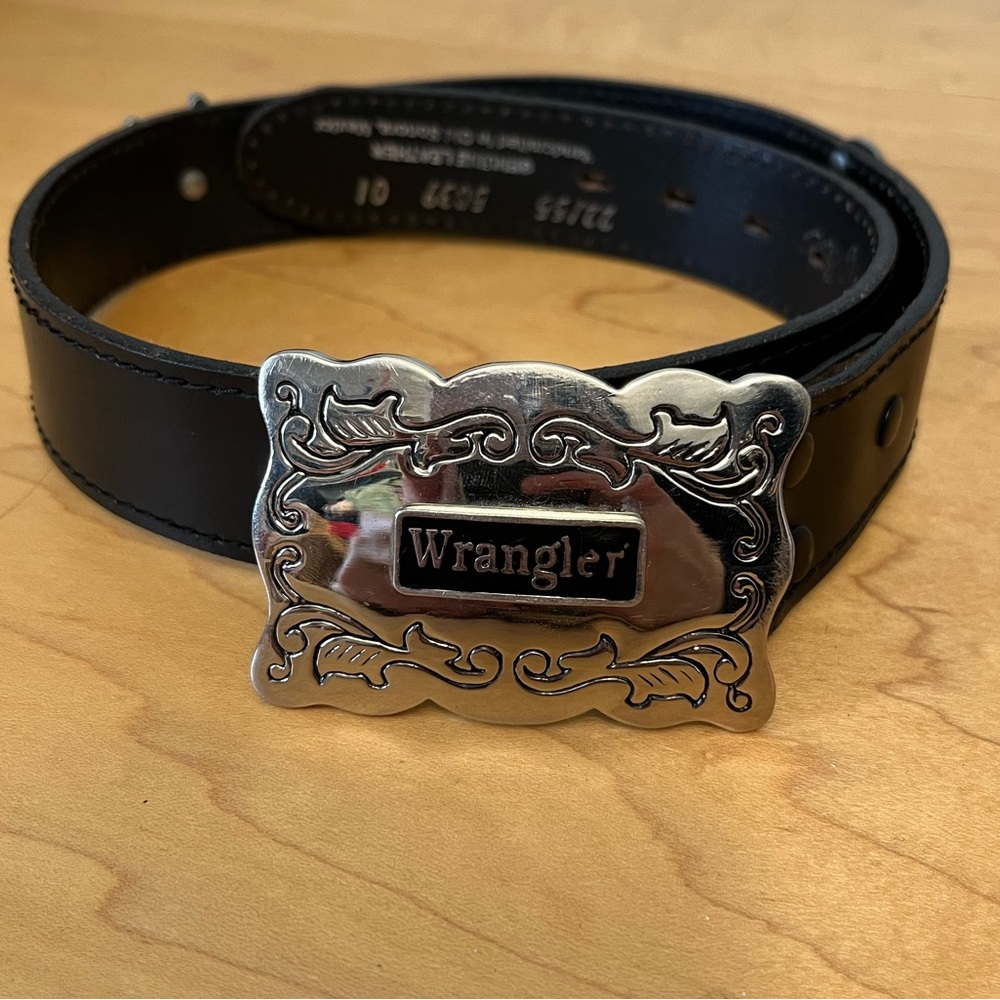 Wrangler Western Handcrafted Leather Belt with Silver-Tone Studded Detailing